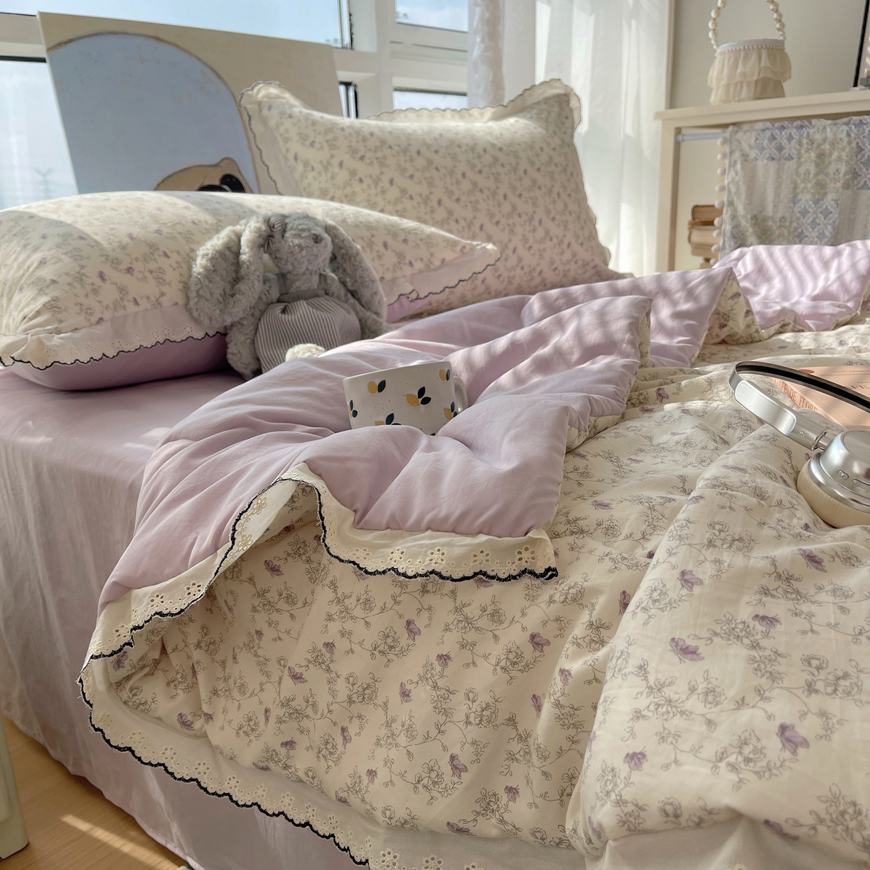 91家纺网 家纺一手货源 找家纺 梵克保罗 2026春夏新款10A抗菌全棉黑色花边云朵棉单夏被/夏被四件套空调被 云朵棉-紫萝香