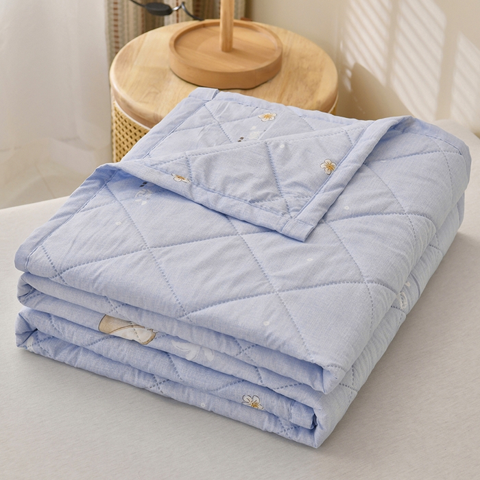 91家纺网 家纺一手货源 找家纺 培童   2025新款超声波亲肤绒夏被夏凉被直播爆款超声波夏被空调被礼品被 清凉一夏