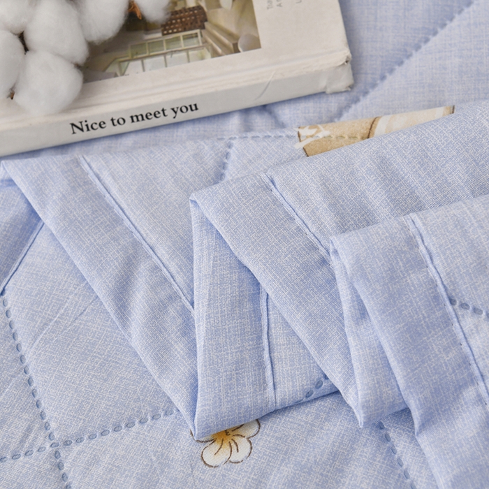 91家纺网 家纺一手货源 找家纺 培童   2025新款超声波亲肤绒夏被夏凉被直播爆款超声波夏被空调被礼品被 清凉一夏