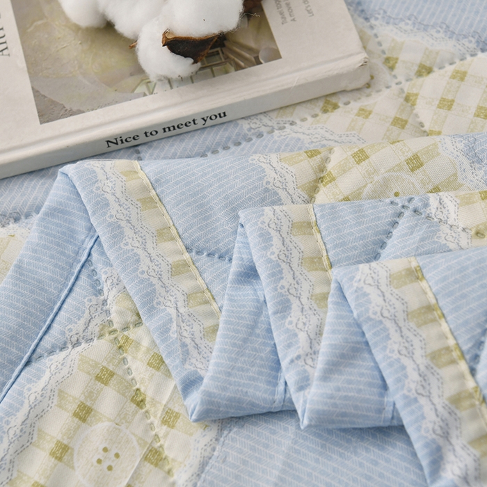 91家纺网 家纺一手货源 找家纺 培童   2025新款超声波亲肤绒夏被夏凉被直播爆款超声波夏被空调被礼品被 情调