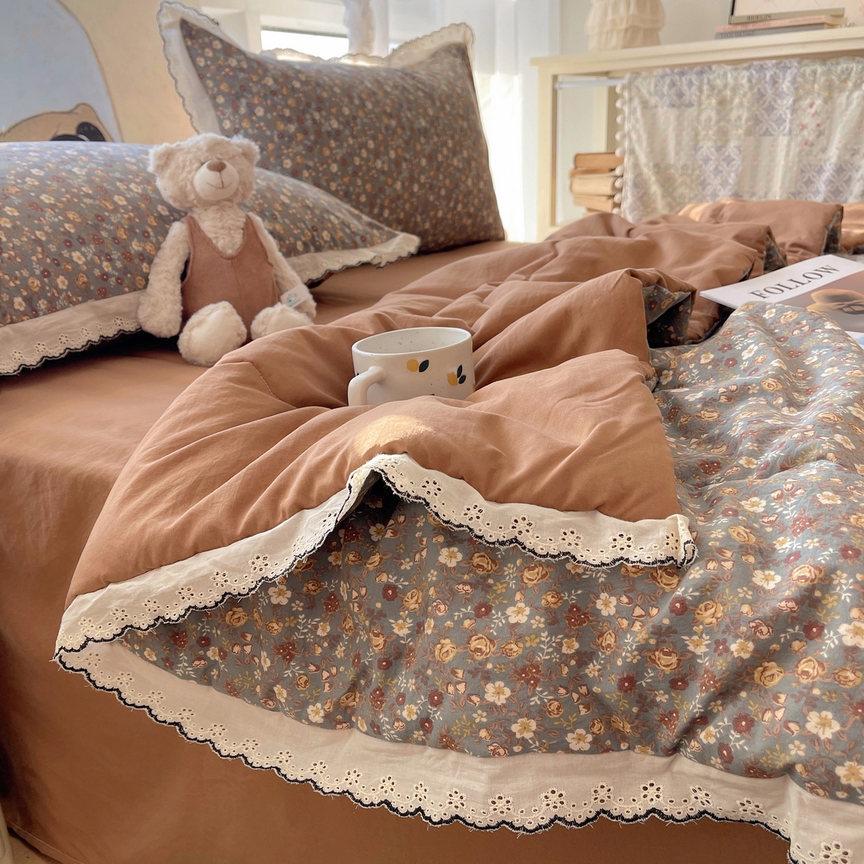 91家纺网 家纺一手货源 找家纺 梵克保罗 2026春夏新款10A抗菌全棉黑色花边云朵棉单夏被/夏被四件套空调被 云朵棉-青黛花笺