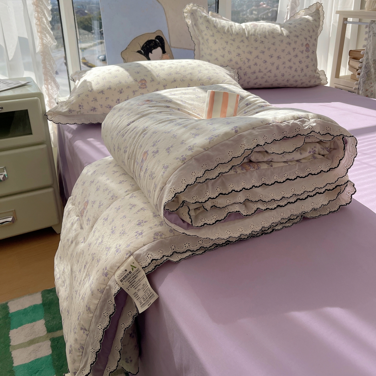 91家纺网 家纺一手货源 找家纺 梵克保罗 2026春夏新款10A抗菌全棉黑色花边云朵棉单夏被/夏被四件套空调被 云朵棉-甜囡紫絮