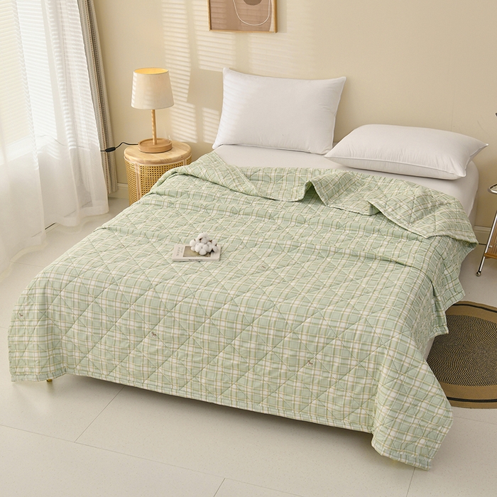 91家纺网 家纺一手货源 找家纺 培童   2025新款超声波亲肤绒夏被夏凉被直播爆款超声波夏被空调被礼品被 自由格  绿