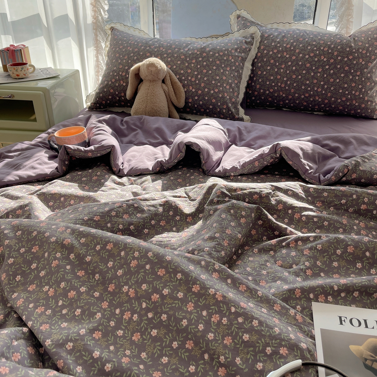 91家纺网 家纺一手货源 找家纺 梵克保罗 2026春夏新款10A抗菌全棉黑色花边云朵棉单夏被/夏被四件套空调被 云朵棉-紫调花簇