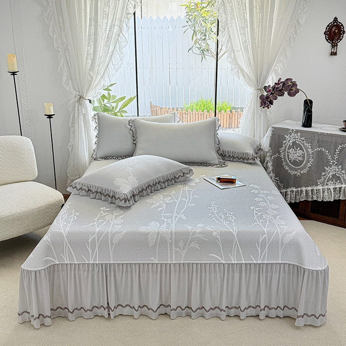 红夫人 2026新款凉豆豆PE高分子凉感凉席双色提花床裙款三件套--兰芝（风琴花边+三明治复合+精美手提包） 兰芝灰色