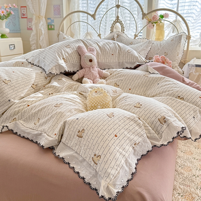 91家纺网 家纺一手货源 找家纺 乐窝家纺仓储 2026新款古法水洗云感棉印花四件套 古法-木马乐园