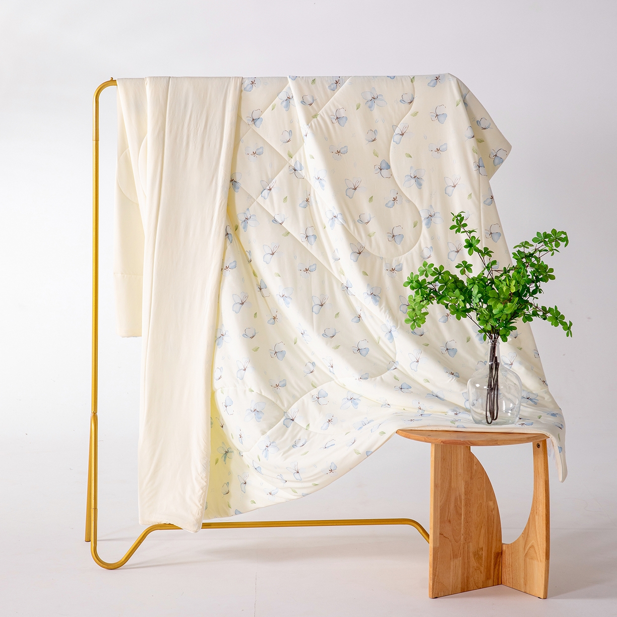 91家纺网 家纺一手货源 找家纺 （总）卡初家居（原微来） 2026新款A类氨纶水洗冰丝凉感夏被