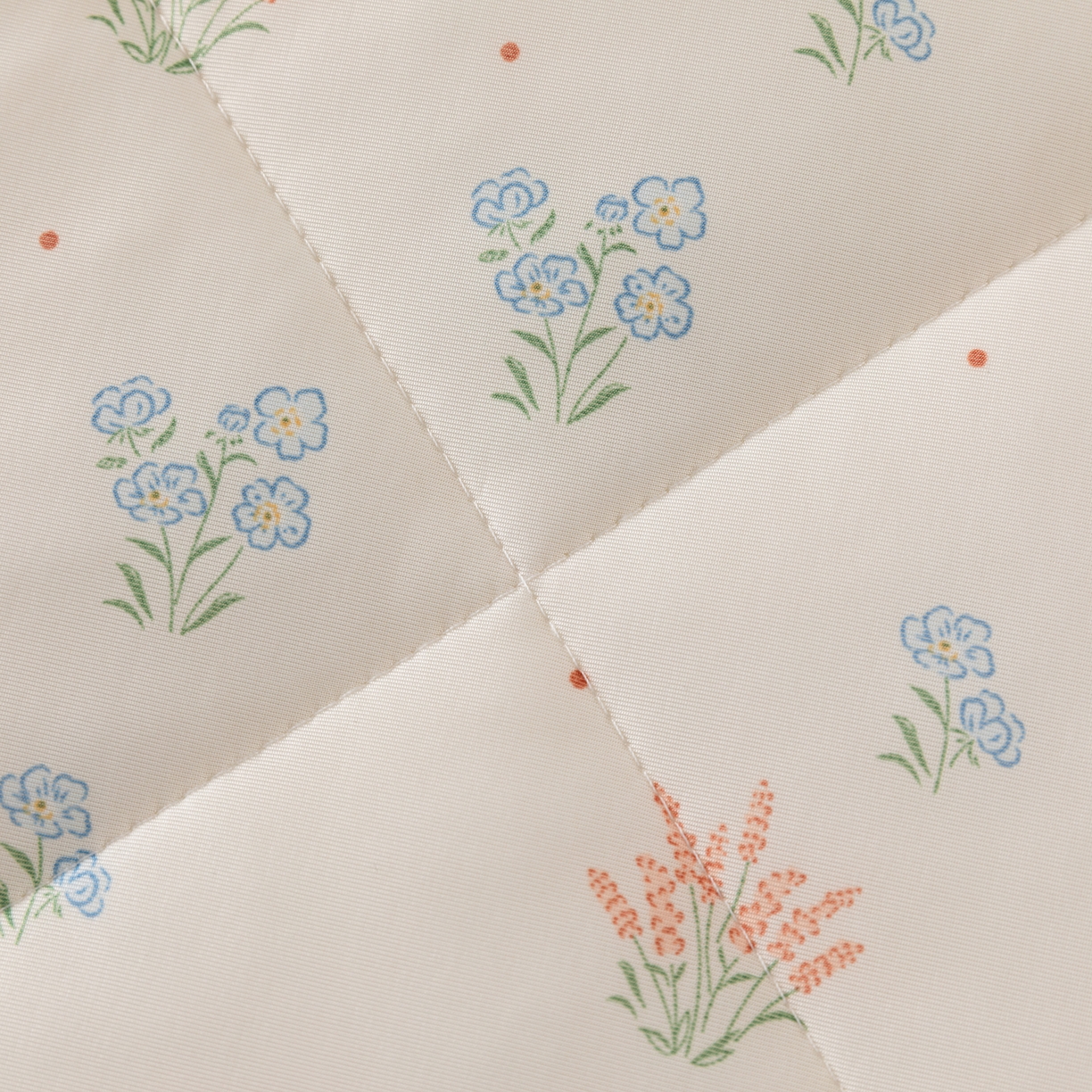 91家纺网 家纺一手货源 找家纺 卡初家居（原微来） 2026新款A类氨纶水洗冰丝凉感夏被 盛夏韵味