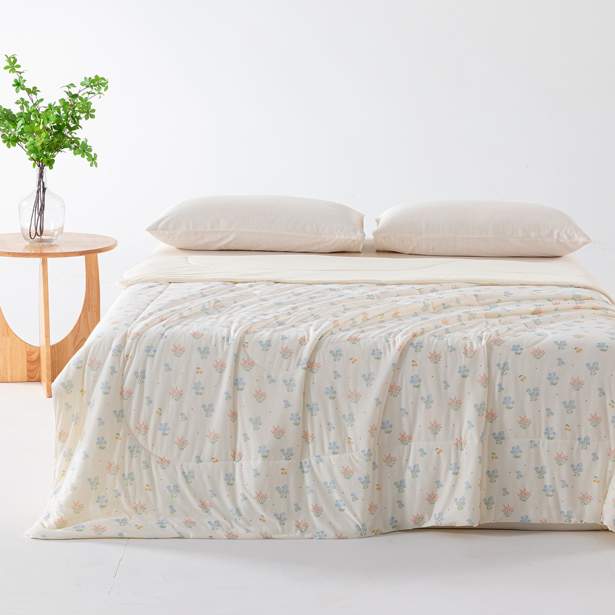 91家纺网 家纺一手货源 找家纺 卡初家居（原微来） 2026新款A类氨纶水洗冰丝凉感夏被 盛夏韵味