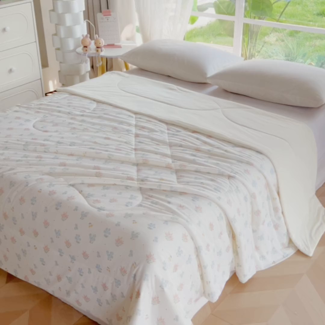 91家纺网 家纺一手货源 找家纺 卡初家居（原微来） 2026新款A类氨纶水洗冰丝凉感夏被 盛夏韵味