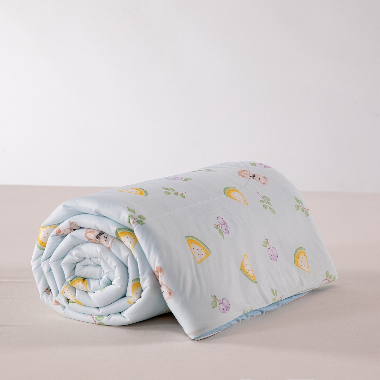 91家纺网 家纺一手货源 找家纺 卡初家居（原微来） 2026新款A类氨纶水洗冰丝凉感夏被 西瓜半夏