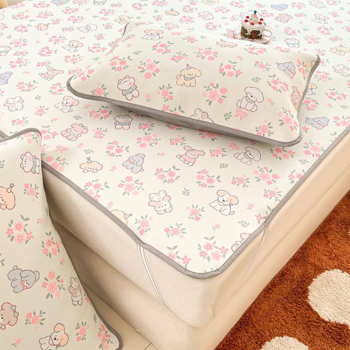 91家纺网 家纺一手货源 找家纺 川悦生活 2026新款小阪冰丝冰丝数码印花凉席大床 席花都小狗