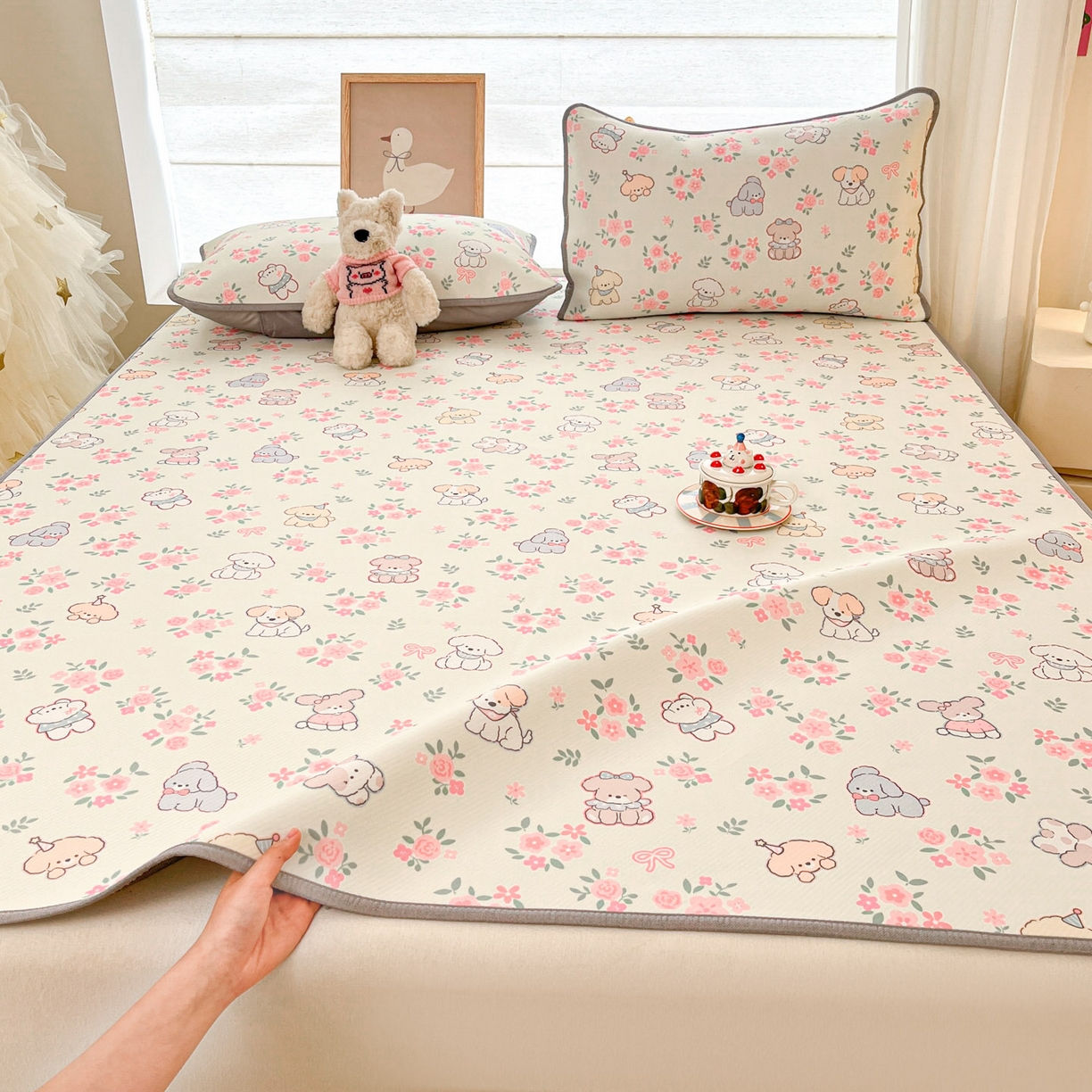 91家纺网 家纺一手货源 找家纺 川悦生活 2026新款小阪冰丝冰丝数码印花凉席大床 席花都小狗