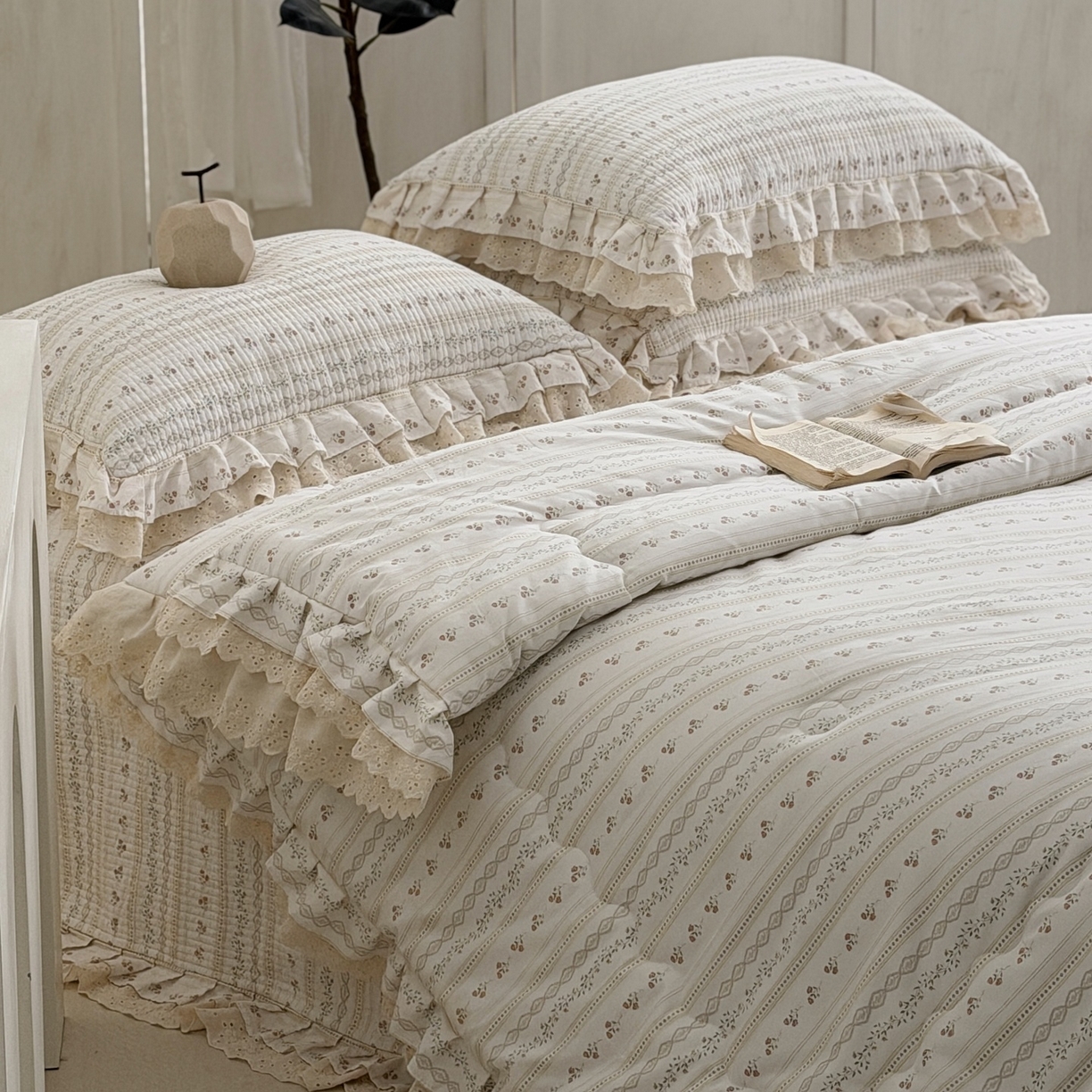 91家纺网 家纺一手货源 找家纺 佰织鑫家居 2026春夏新款全棉纯棉春秋被砂洗床盖款四件套安娜 安娜-樱桃花花