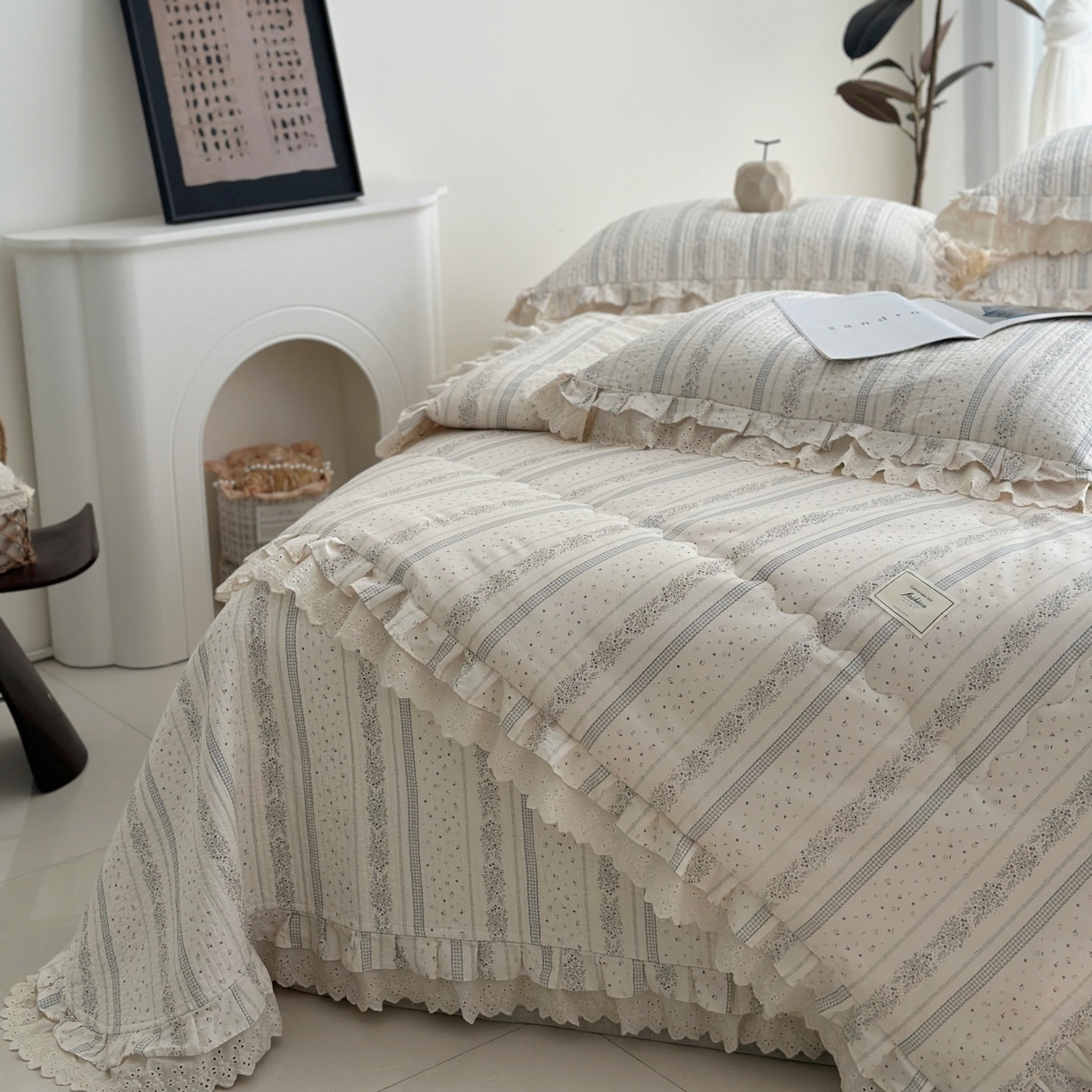 91家纺网 家纺一手货源 找家纺 佰织鑫家居 2026春夏新款全棉纯棉春秋被砂洗床盖款四件套安娜 安娜-沐颜