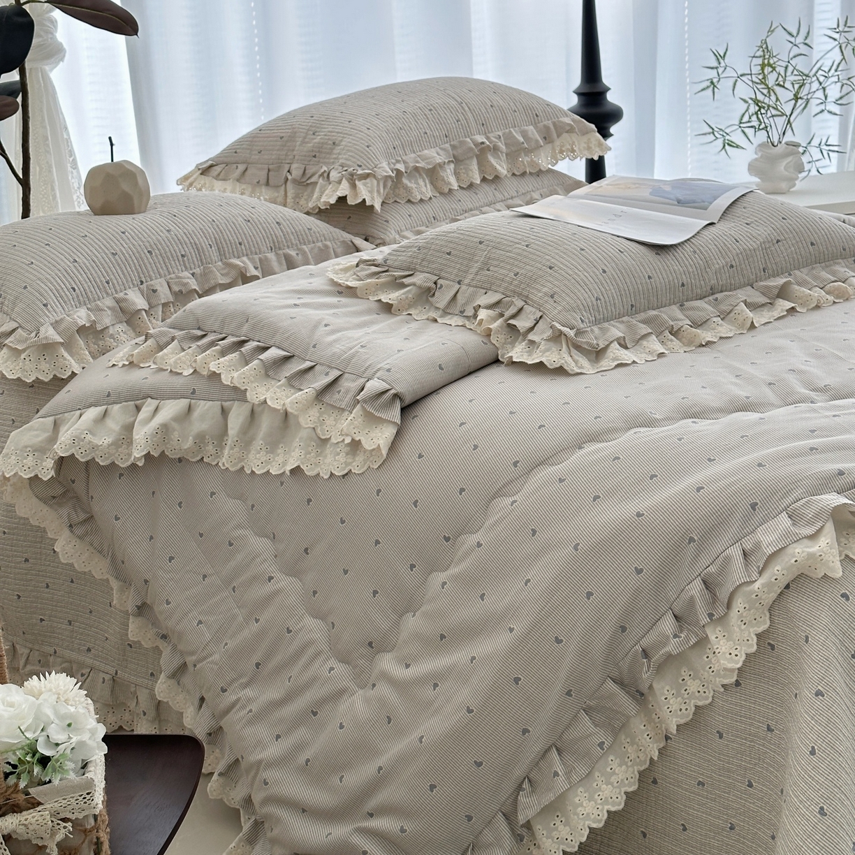 91家纺网 家纺一手货源 找家纺 佰织鑫家居 2026春夏新款全棉纯棉春秋被砂洗床盖款四件套安娜 安娜-心悸