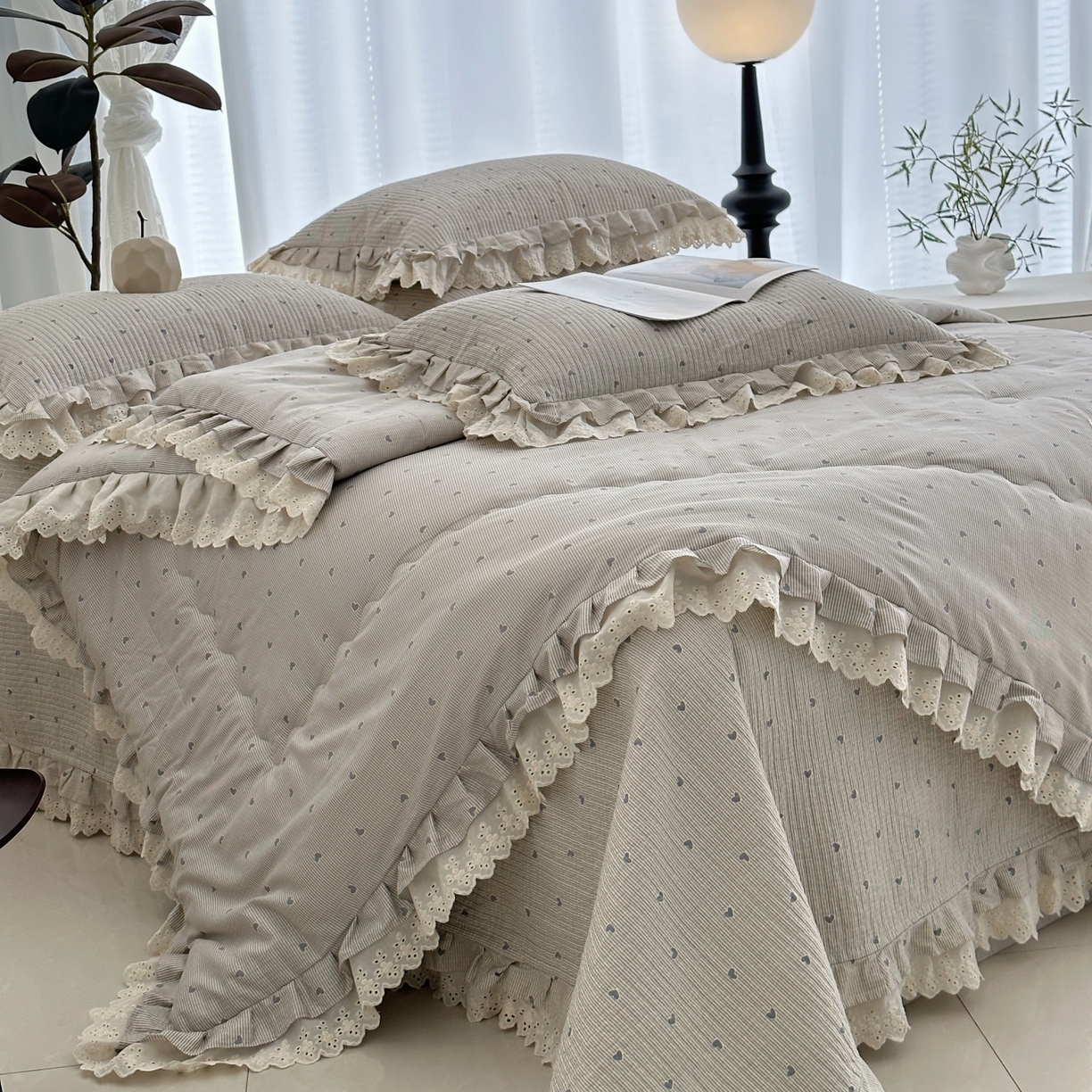 91家纺网 家纺一手货源 找家纺 佰织鑫家居 2026春夏新款全棉纯棉春秋被砂洗床盖款四件套安娜 安娜-心悸