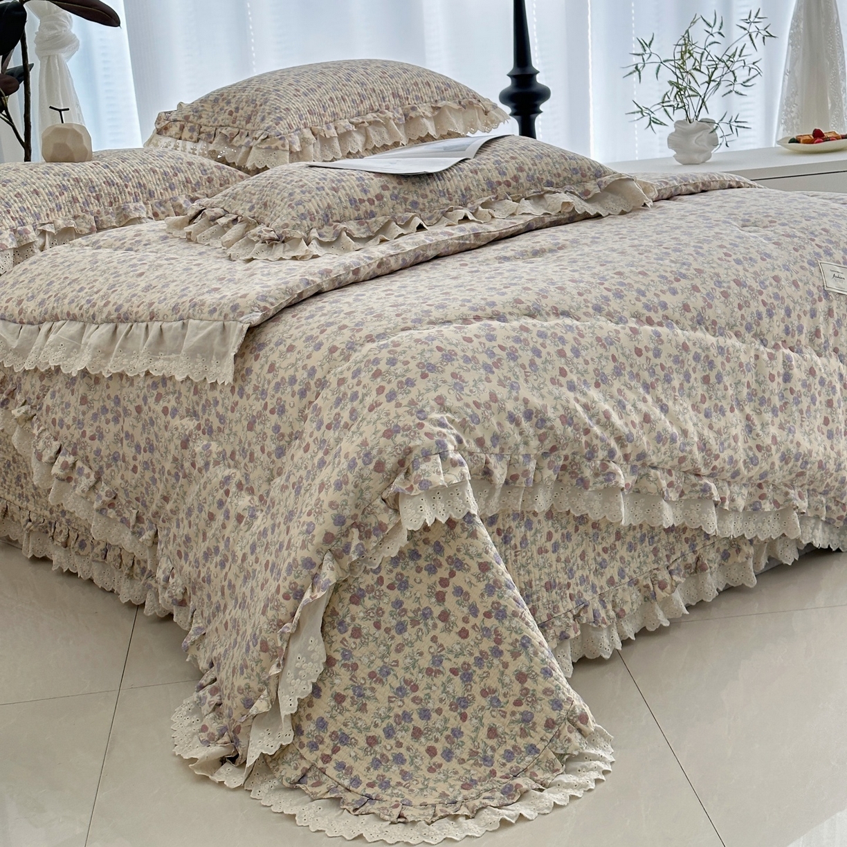 91家纺网 家纺一手货源 找家纺 佰织鑫家居 2026春夏新款全棉纯棉春秋被砂洗床盖款四件套安娜 安娜-花茉