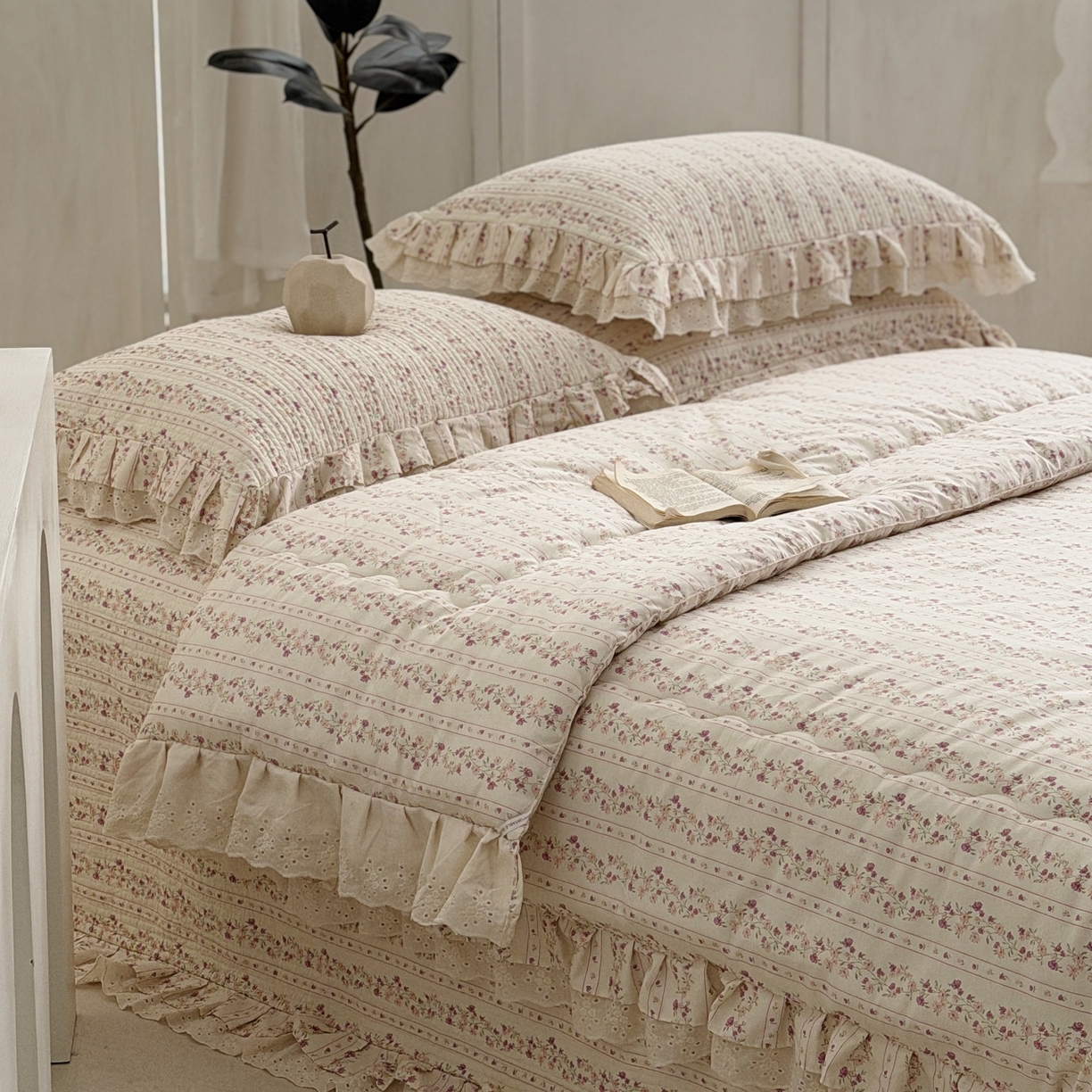 91家纺网 家纺一手货源 找家纺 佰织鑫家居 2026春夏新款全棉纯棉春秋被砂洗床盖款四件套安娜 安娜-紫藤花