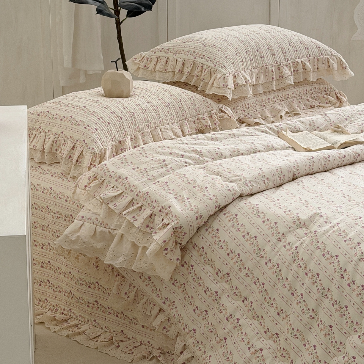 91家纺网 家纺一手货源 找家纺 佰织鑫家居 2026春夏新款全棉纯棉春秋被砂洗床盖款四件套安娜 安娜-紫藤花