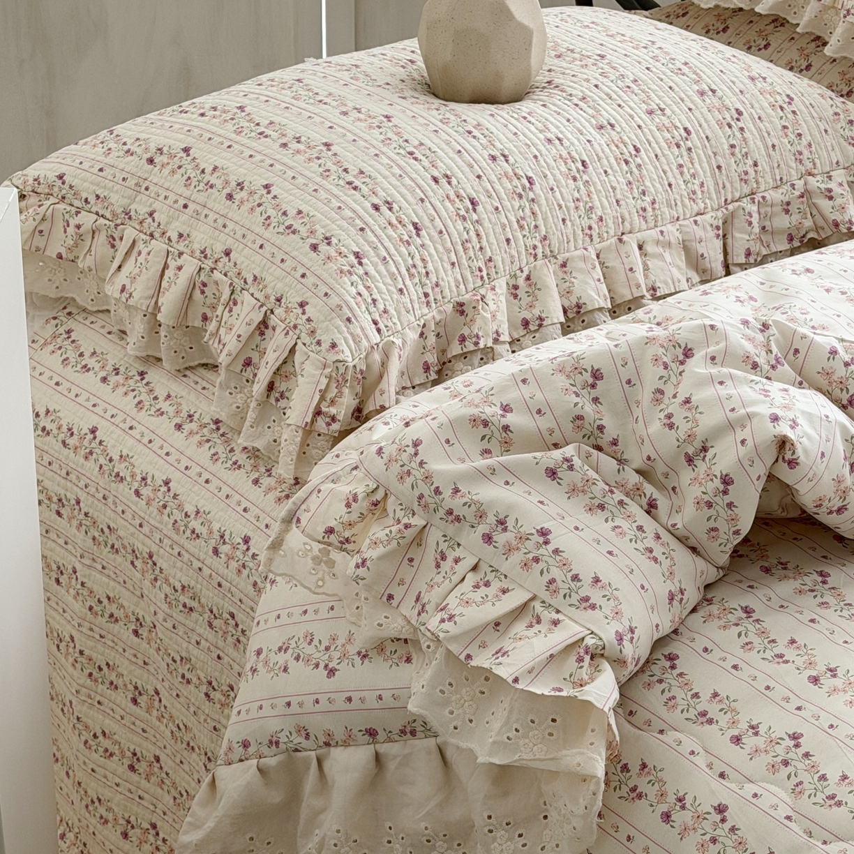 91家纺网 家纺一手货源 找家纺 佰织鑫家居 2026春夏新款全棉纯棉春秋被砂洗床盖款四件套安娜 安娜-紫藤花