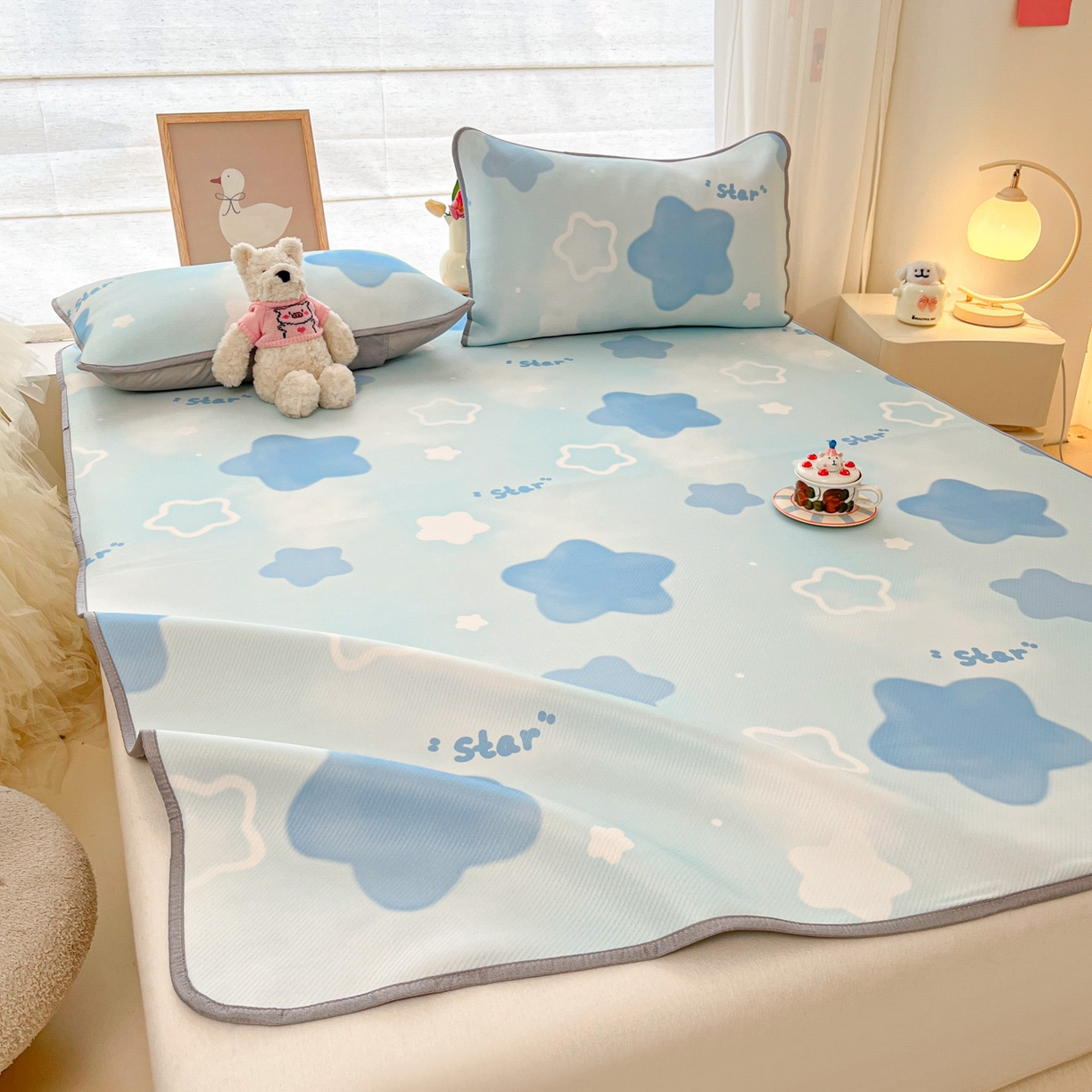 91家纺网 家纺一手货源 找家纺 川悦生活 2026新款小阪冰丝冰丝数码印花凉席大床 席快乐星晴