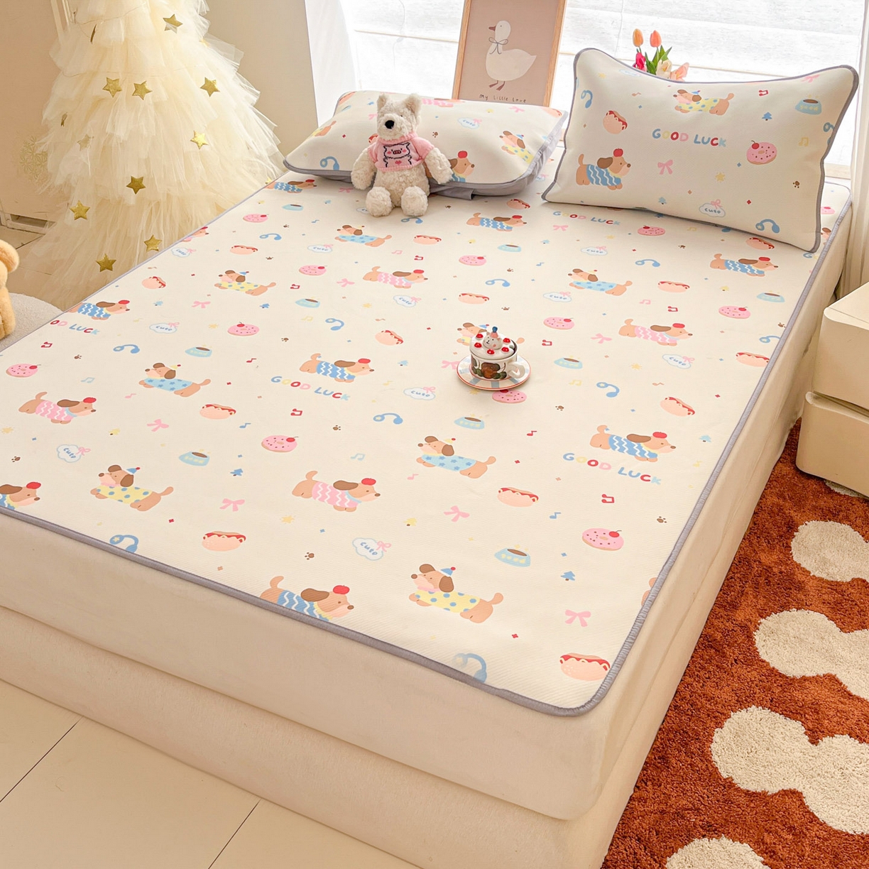 91家纺网 家纺一手货源 找家纺 川悦生活 2026新款小阪冰丝冰丝数码印花凉席大床 席腊肠庄园