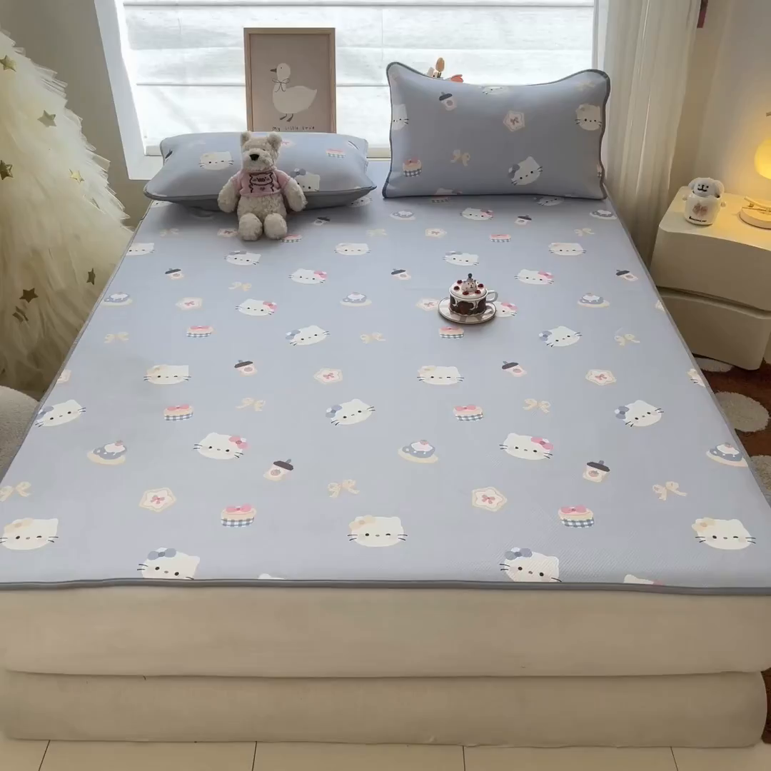 91家纺网 家纺一手货源 找家纺 川悦生活 2026新款小阪冰丝冰丝数码印花凉席大床 席汽水小咪