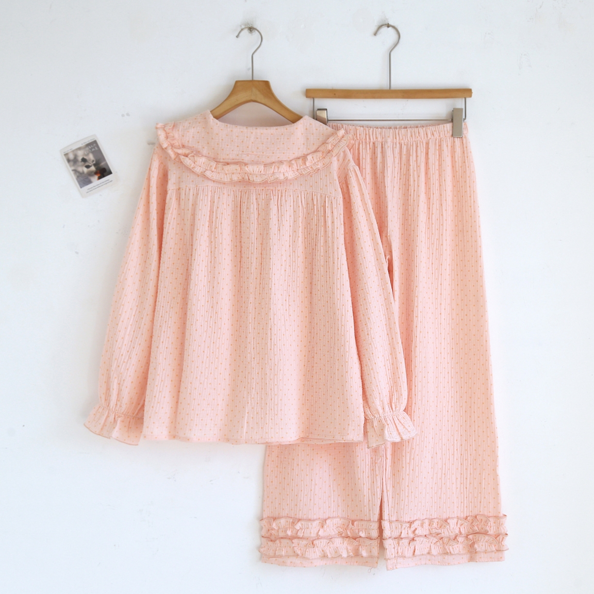 91家纺网 家纺一手货源 找家纺 （总）洛兰沙家居馆 韩版甜美素色木耳边纯棉睡衣女春秋季长袖宽松少女感家居服套装可外穿