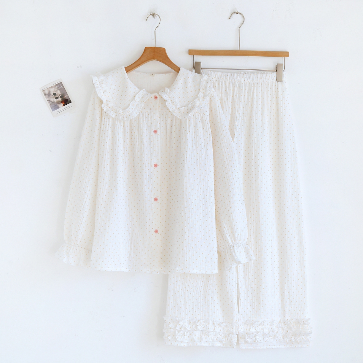 91家纺网 家纺一手货源 找家纺 （总）洛兰沙家居馆 韩版甜美素色木耳边纯棉睡衣女春秋季长袖宽松少女感家居服套装可外穿