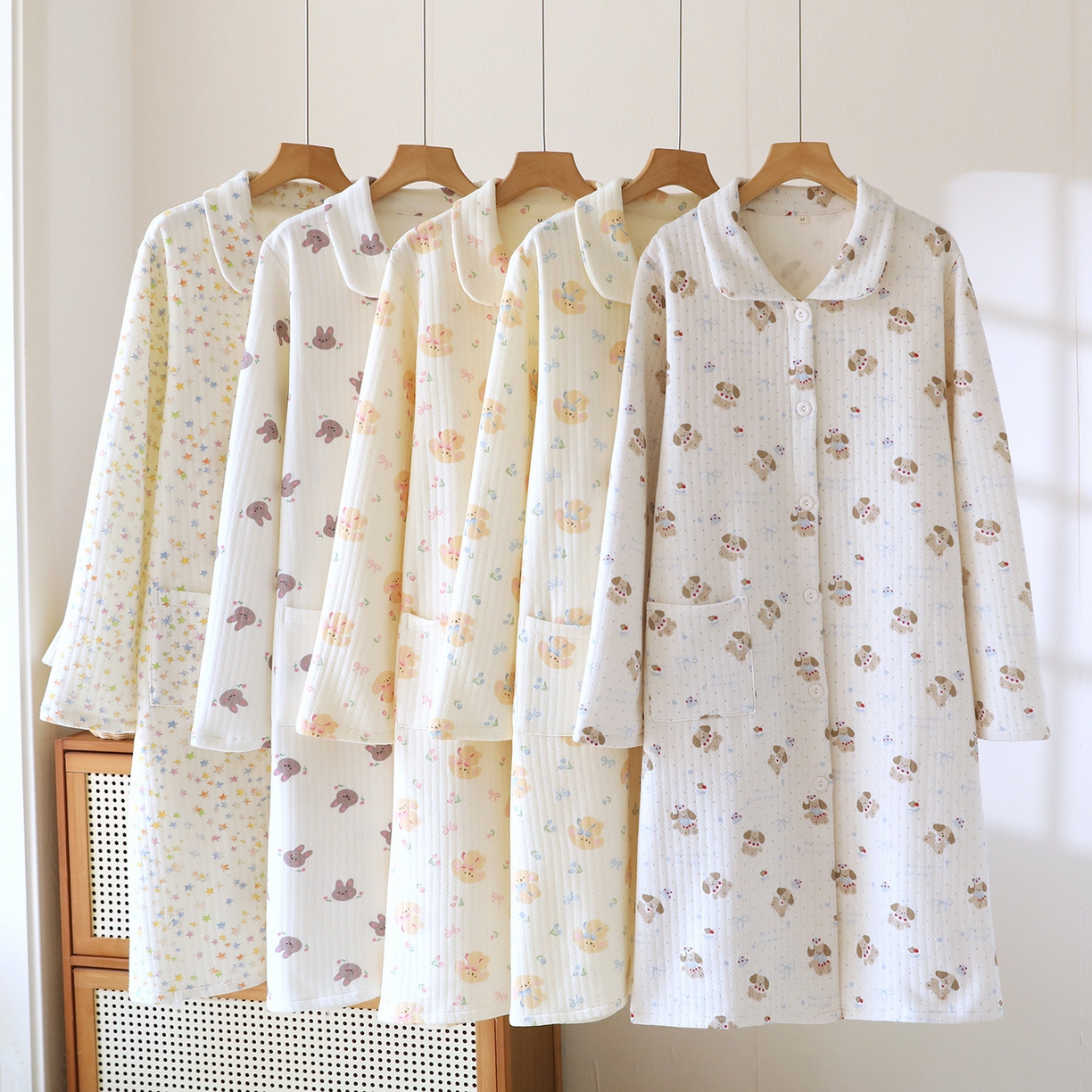 91家纺网 家纺一手货源 找家纺 （总）洛兰沙家居馆 秋冬季新款睡裙女长袖空气棉夹棉保暖宽松大码浴衣纯棉浴袍可外穿