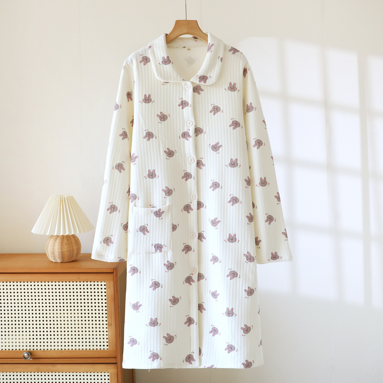 91家纺网 家纺一手货源 找家纺 （总）洛兰沙家居馆 秋冬季新款睡裙女长袖空气棉夹棉保暖宽松大码浴衣纯棉浴袍可外穿