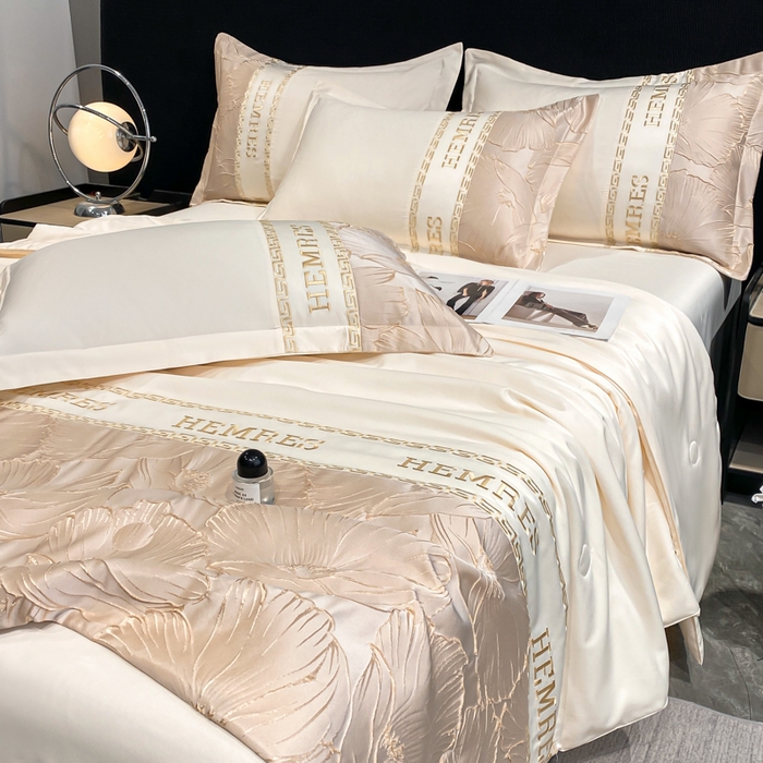 91家纺网 家纺一手货源 找家纺 （总）子曰 2026新款浮雕水洗真丝夏被四件套