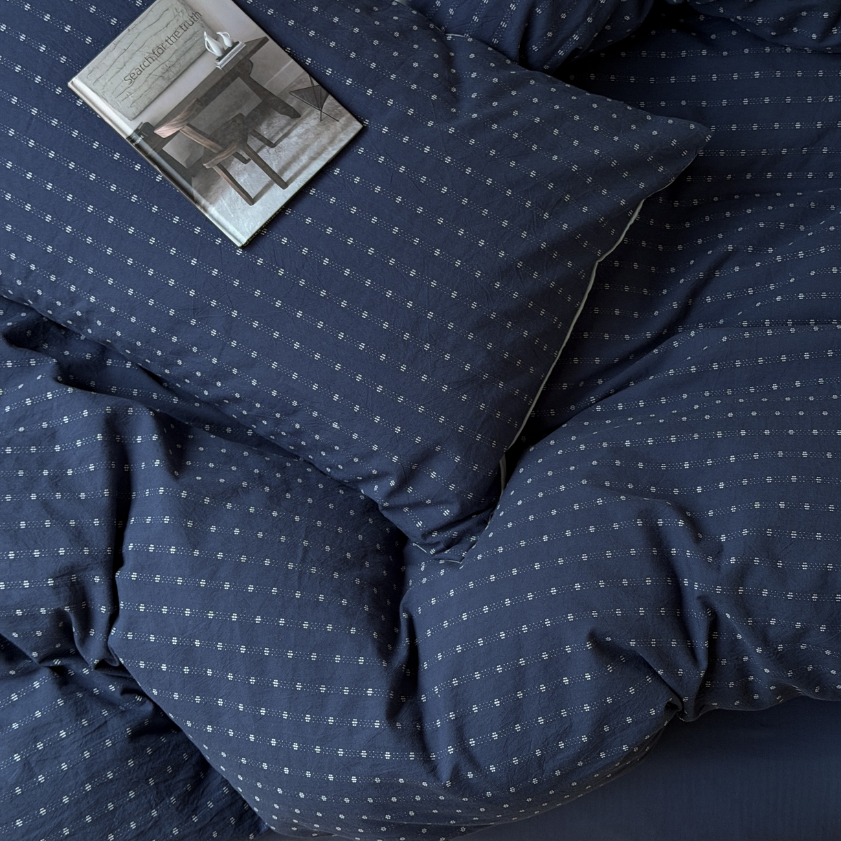 91家纺网 家纺一手货源 找家纺 蜜宿 2026新款全棉纯棉提花四件套蓝色轨迹 蓝色轨迹（枕套提花+深蓝）