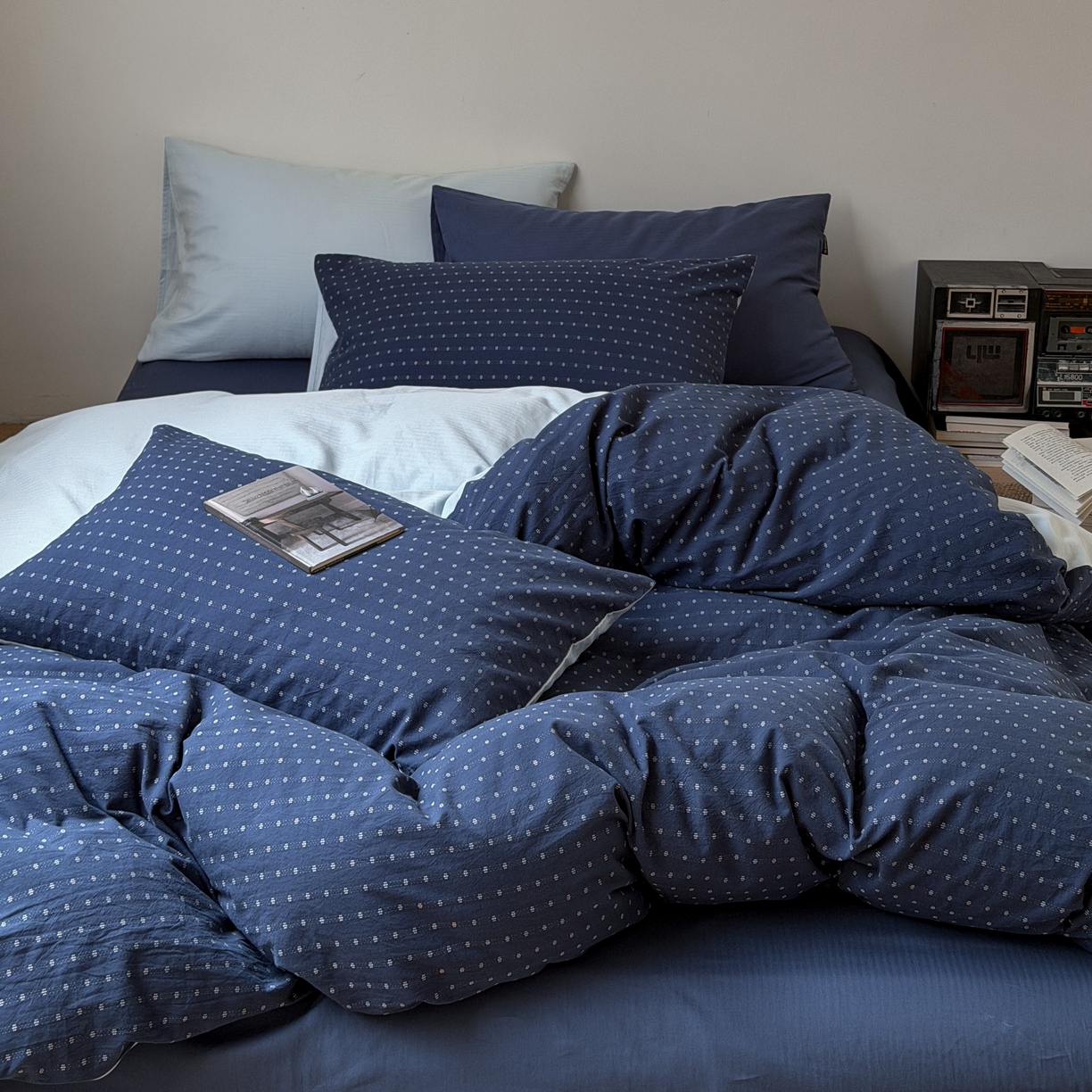 91家纺网 家纺一手货源 找家纺 蜜宿 2026新款全棉纯棉提花四件套蓝色轨迹 蓝色轨迹（枕套提花+樱兰）