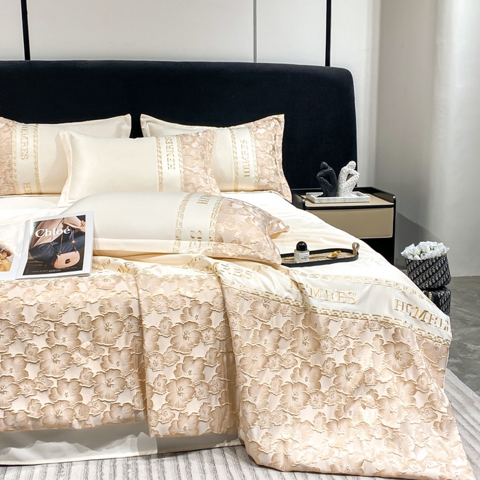 91家纺网 家纺一手货源 找家纺 子曰 2026新款浮雕水洗真丝夏被四件套 花开朵朵-米白