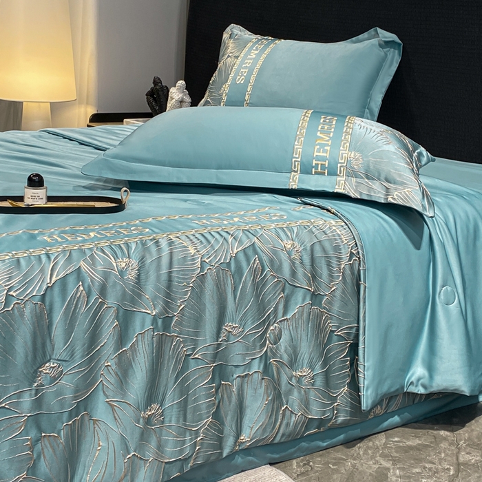 91家纺网 家纺一手货源 找家纺 子曰 2026新款浮雕水洗真丝夏被四件套 花语-蓝