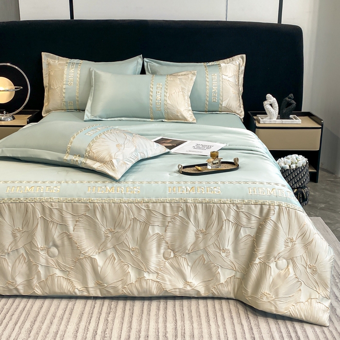 91家纺网 家纺一手货源 找家纺 子曰 2026新款浮雕水洗真丝夏被四件套 花语-绿