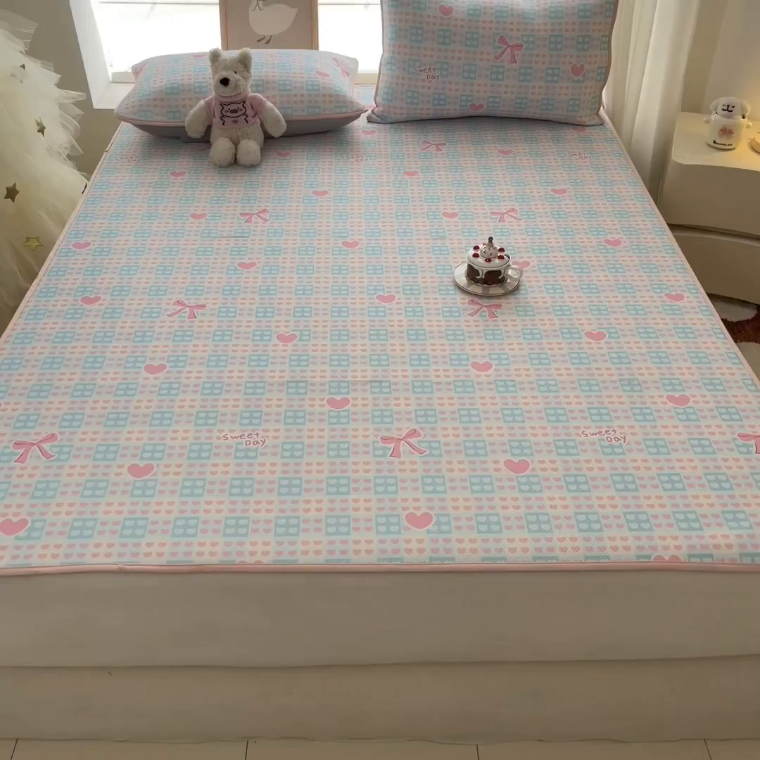 91家纺网 家纺一手货源 找家纺 川悦生活 2026新款小阪冰丝冰丝数码印花凉席大床 席甜梦心愿