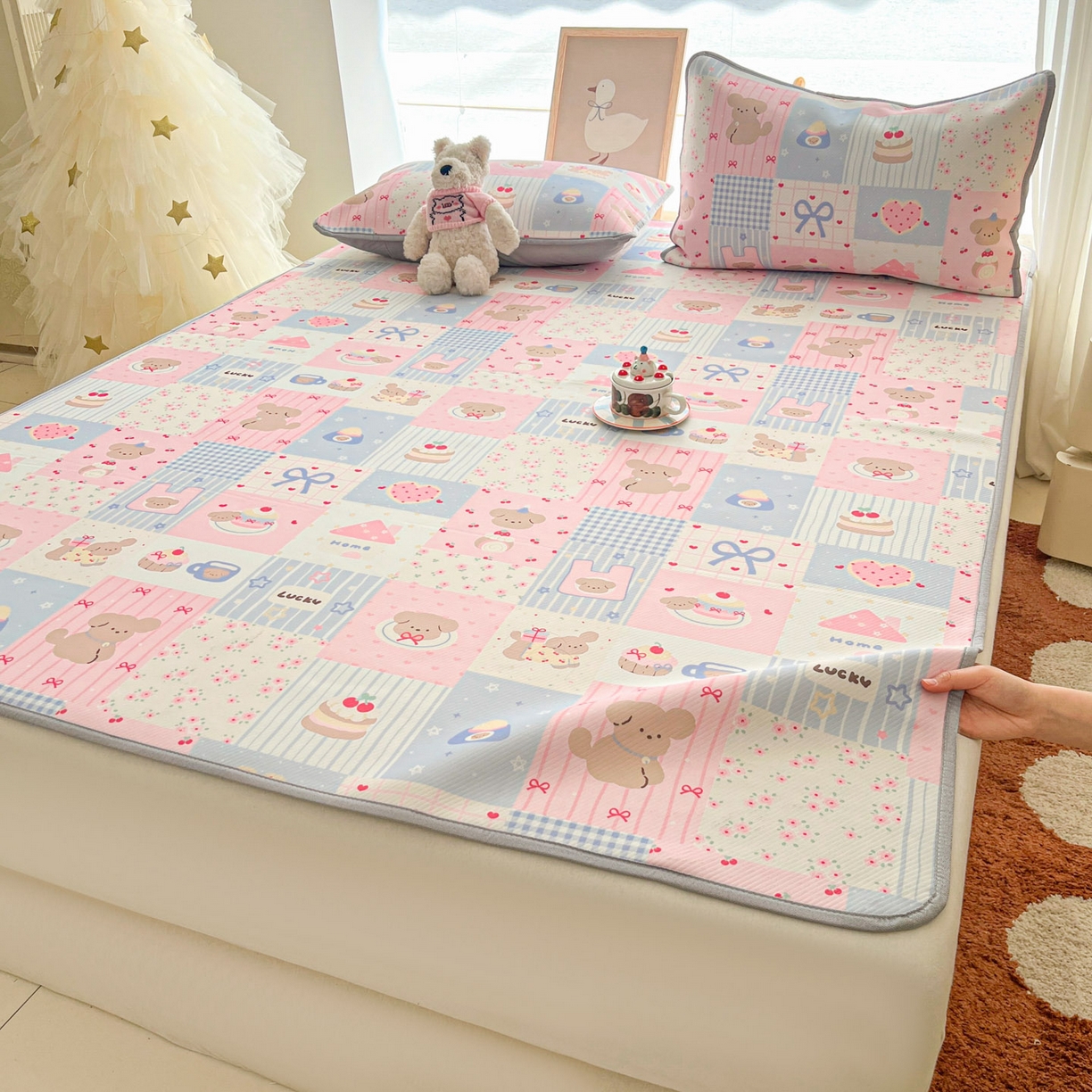 91家纺网 家纺一手货源 找家纺 川悦生活 2026新款小阪冰丝冰丝数码印花凉席大床 席甜蜜可乐