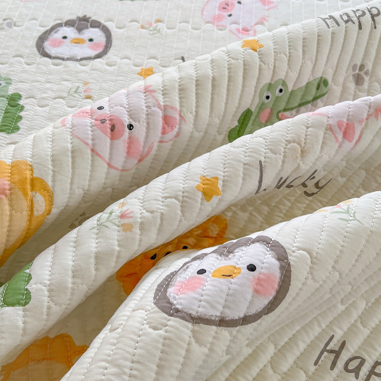 91家纺网 家纺一手货源 找家纺 梵克保罗 2026新款A类小清新四季可用学生宿舍床单  单件夹棉炕盖床盖炕毯三件套 幸运乐园