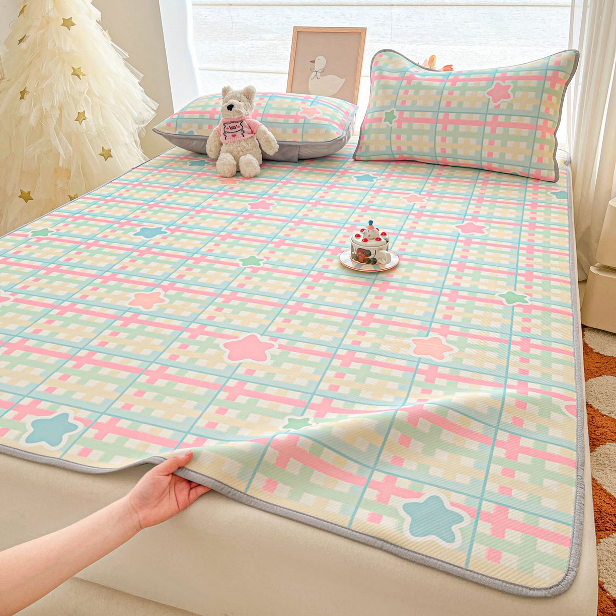 91家纺网 家纺一手货源 找家纺 川悦生活 2026新款小阪冰丝冰丝数码印花凉席大床 席杏仁小星星