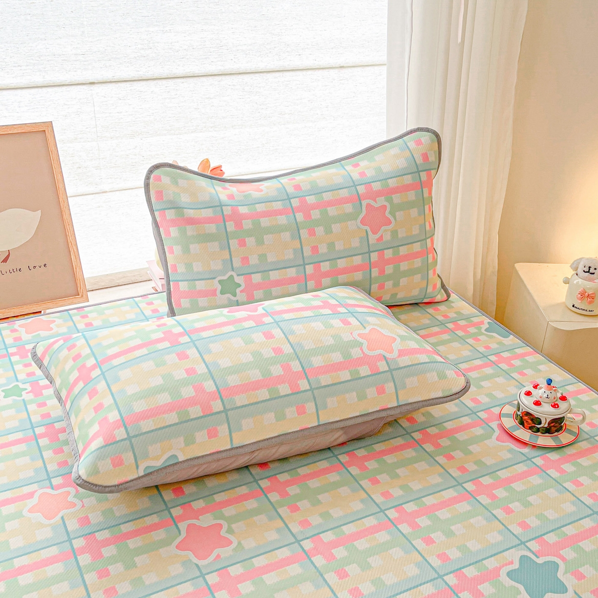 91家纺网 家纺一手货源 找家纺 川悦生活 2026新款小阪冰丝冰丝数码印花凉席大床 席杏仁小星星