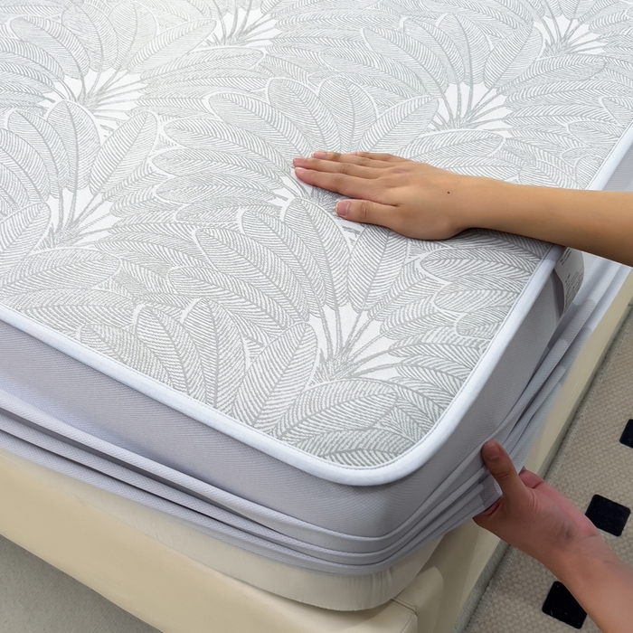 91家纺网 家纺一手货源 找家纺 倾慕 2026新款提花凉感凉席床笠款三件套系列 清风雅韵灰床笠款