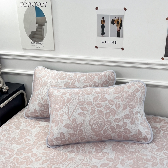 91家纺网 家纺一手货源 找家纺 倾慕 2026新款提花凉感凉席床笠款三件套系列 情意浓粉床笠款