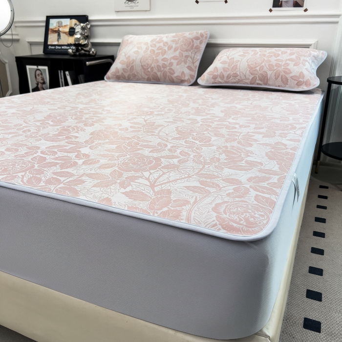 91家纺网 家纺一手货源 找家纺 倾慕 2026新款提花凉感凉席床笠款三件套系列 情意浓粉床笠款