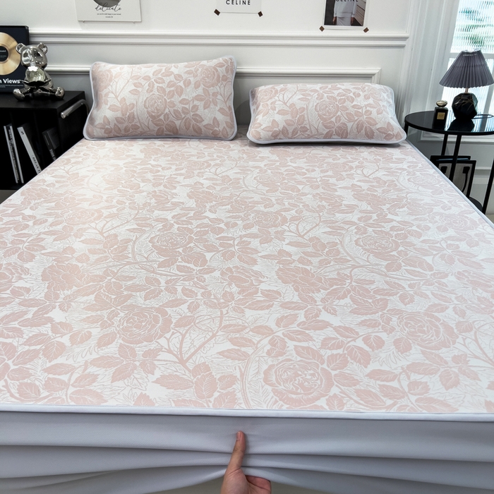 91家纺网 家纺一手货源 找家纺 倾慕 2026新款提花凉感凉席床笠款三件套系列 情意浓粉床笠款