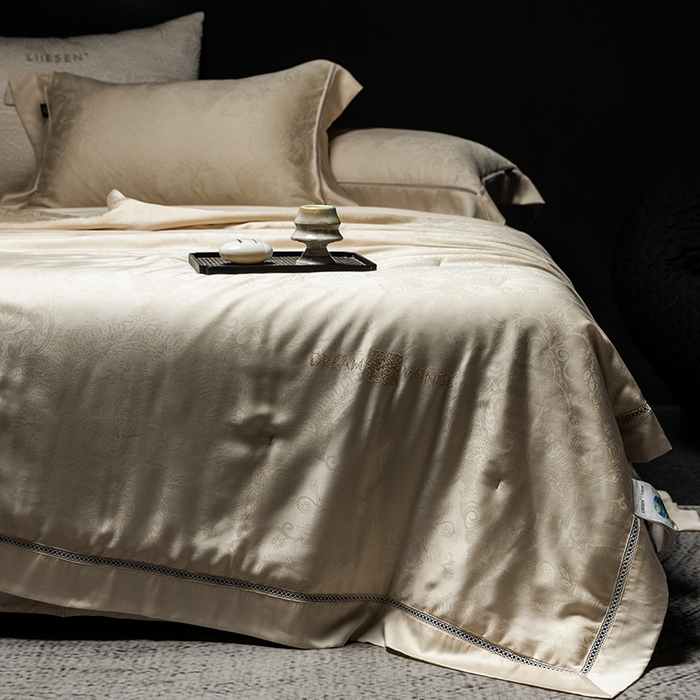 91家纺网 家纺一手货源 找家纺 丽笙被芯 2026春夏新款A类兰精天丝提花夏被夏凉被空调被（老款延续） 铭欣