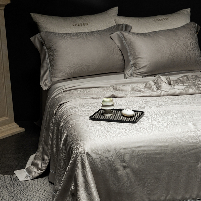 91家纺网 家纺一手货源 找家纺 丽笙被芯 2026春夏新款A类兰精天丝提花夏被夏凉被空调被（老款延续） 慧言