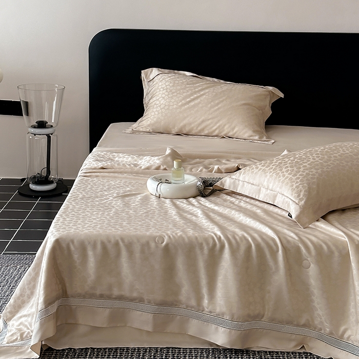 91家纺网 家纺一手货源 找家纺 丽笙被芯 2026春夏新款A类兰精天丝提花夏被夏凉被空调被（老款延续） 梵音